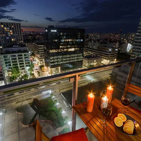 Luxury In Platinum Tower Daire