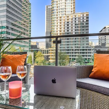 Luxury In Platinum Tower Варшава
