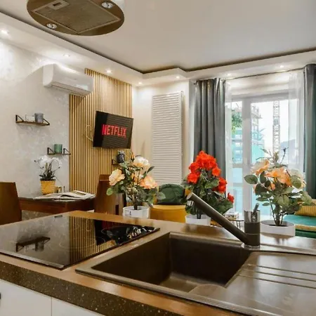 Luxury In Platinum Tower Апартаменты