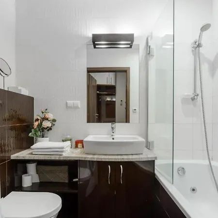 Апартаменты Luxury In Platinum Tower